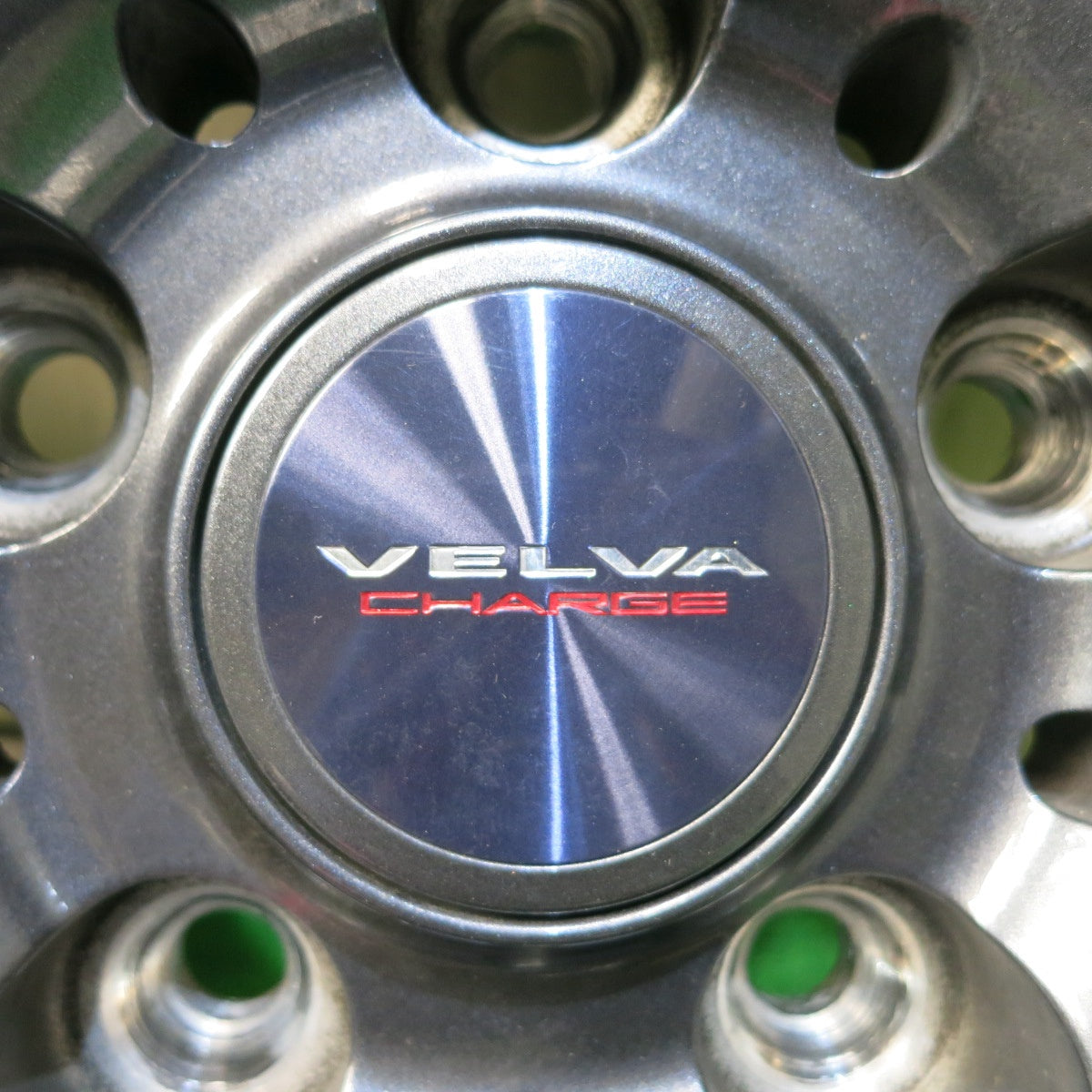 バリ溝！21年！9分★スタッドレス 185/65R15 トーヨー オブザーブ GIZ2 VELVA CHARGE ヴェルヴァ チャージ 15インチ PCD114.3/5H★5110809HAス