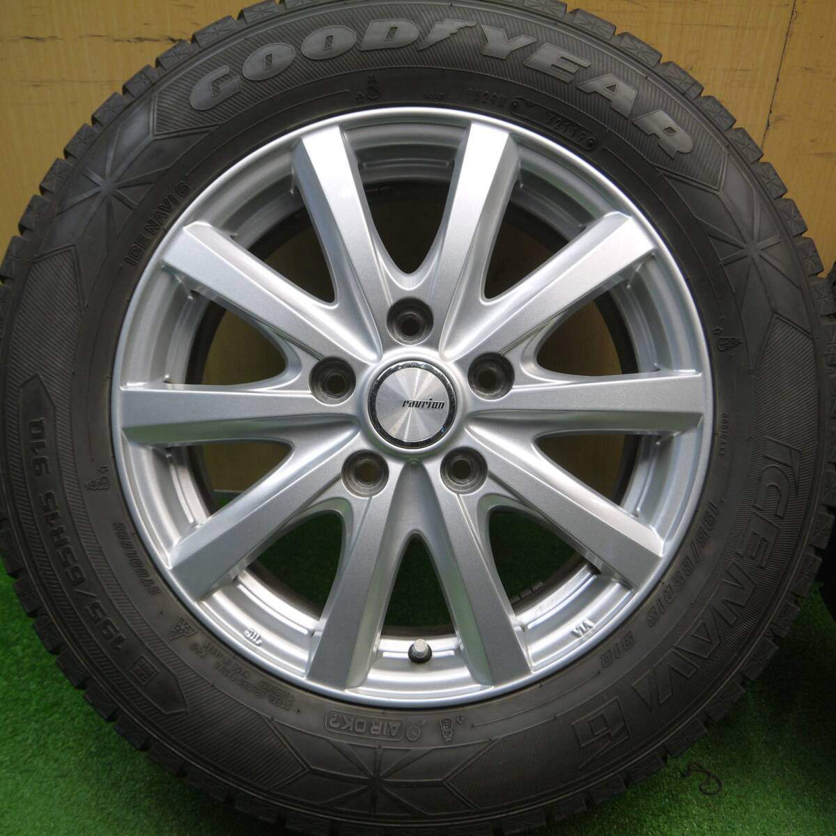 キレイ★スタッドレス 195/65R15 グッドイヤー アイスナビ6 ravrion RS01 ラブリオン 15インチ PCD114.3/5H★5010805Hス