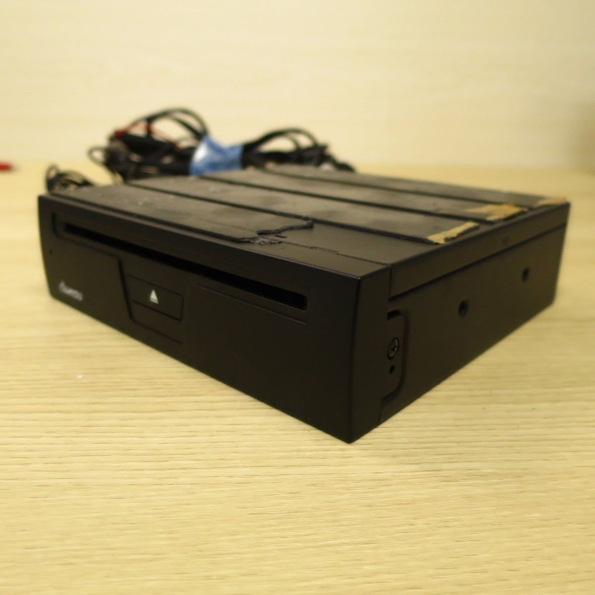 ♪KAIHOU カイホウ 車載 DVD プレーヤー KH-DV201 リモコン 付き CPRM 再生対応 リジューム 機能 搭載 DC 12V♪ [送料無料]