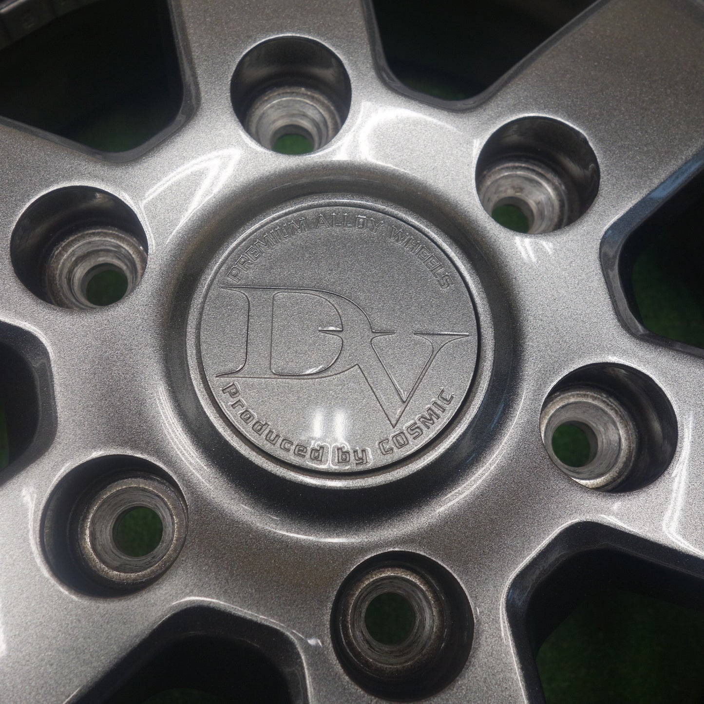 バリ溝！22年！キレイ！9.5分★スタッドレス 195/80R15 107/105R ミシュラン AGILIS X-ICE DIAVOLETTO VALERIO DV ディアヴォレット ヴァレリ 15インチ PCD139.7/6H★6041201KTス