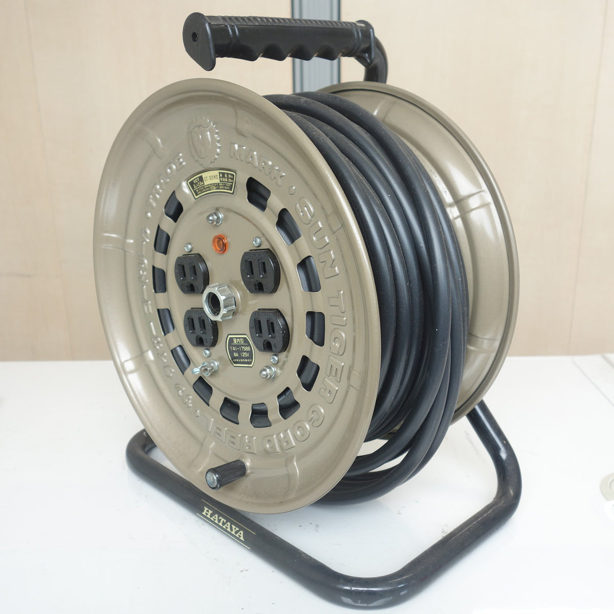 ◆ハタヤ サンタイガー コード リール GT-301K  延長 コード 30m 電工 ドラム 屋内用 HATAYA◆