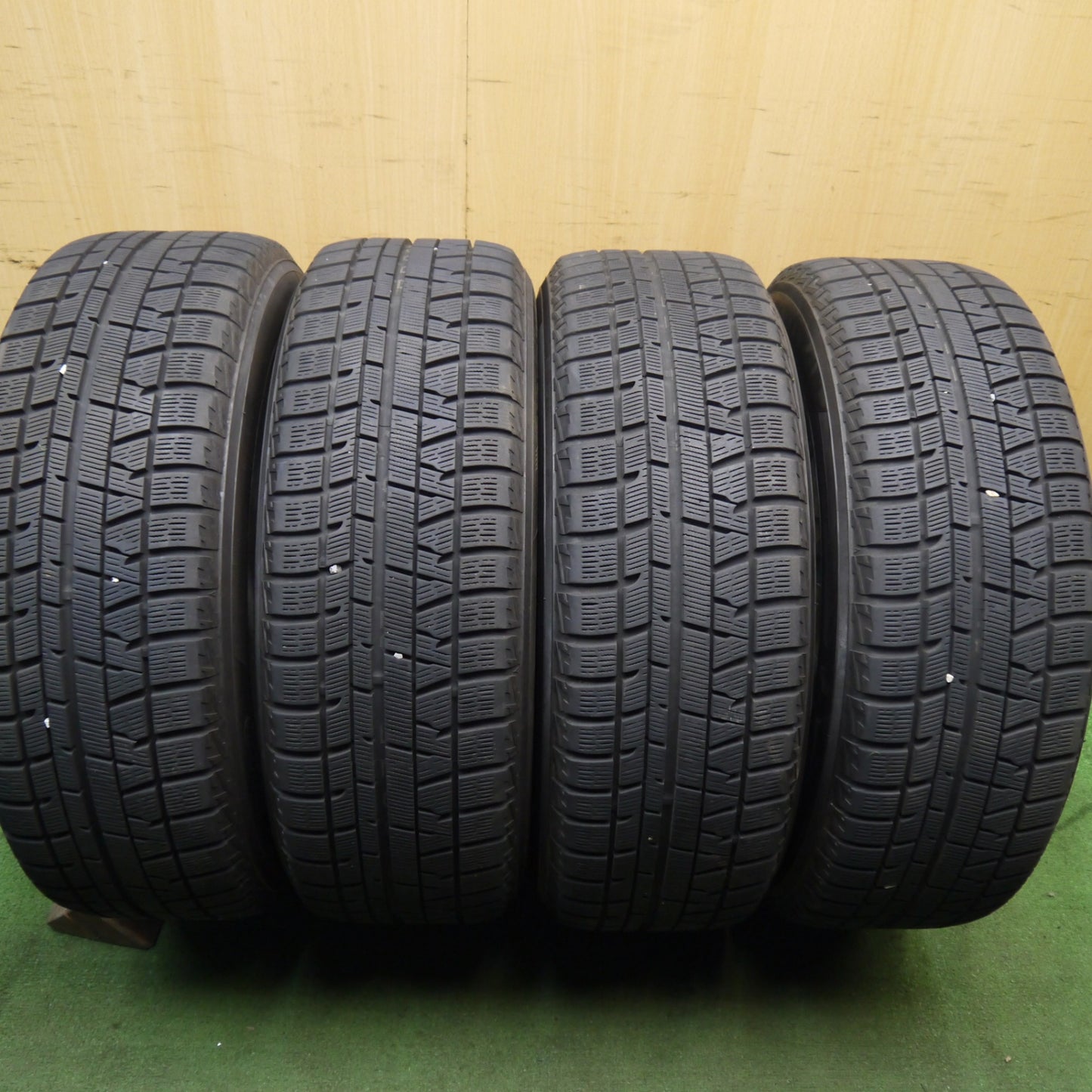バリ溝！キレイ！9分★スタッドレス 225/60R17 ヨコハマ アイスガード iG50 プラス JOKER ジョーカー 17インチ PCD114.3/5H★5082005Hス