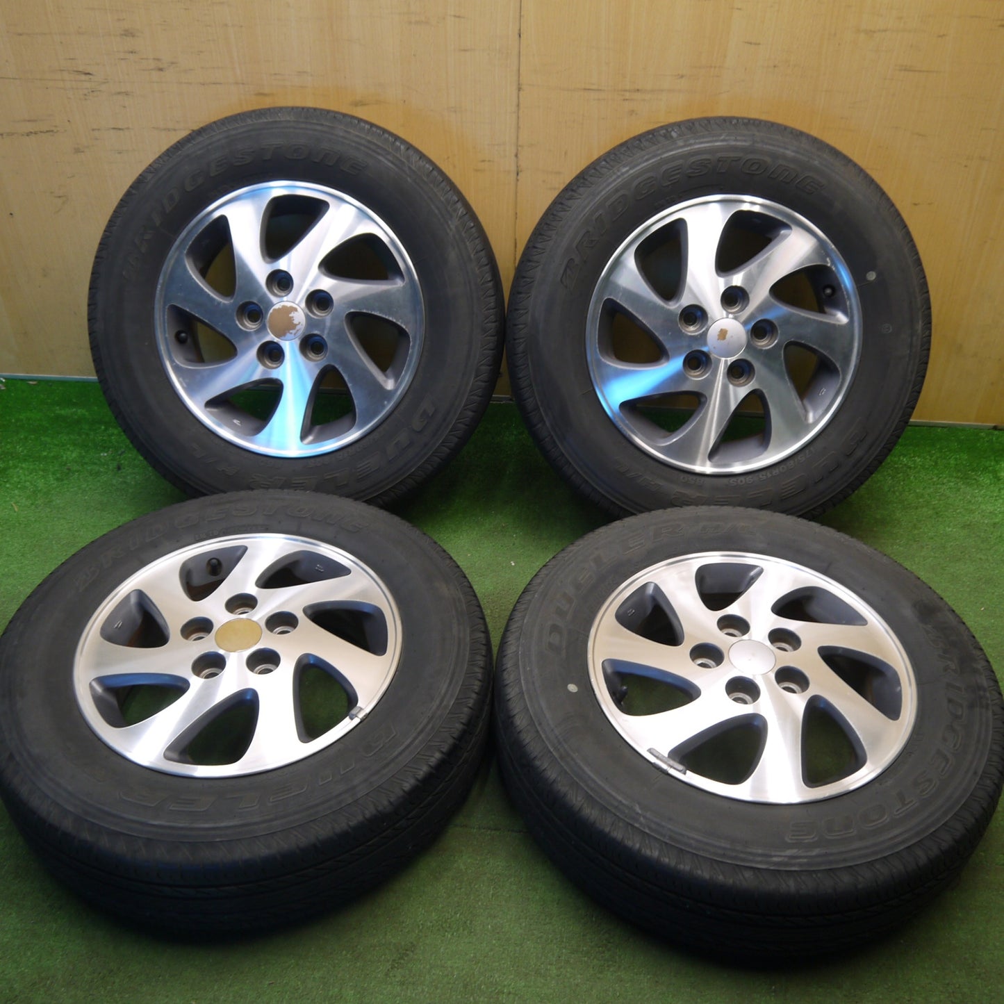 4本価格★ダイハツ テリオスキッド 純正 175/80R15 ブリヂストン デューラー H/L 850 DUELER 15インチ PCD114.3/5H★6031608Hノ