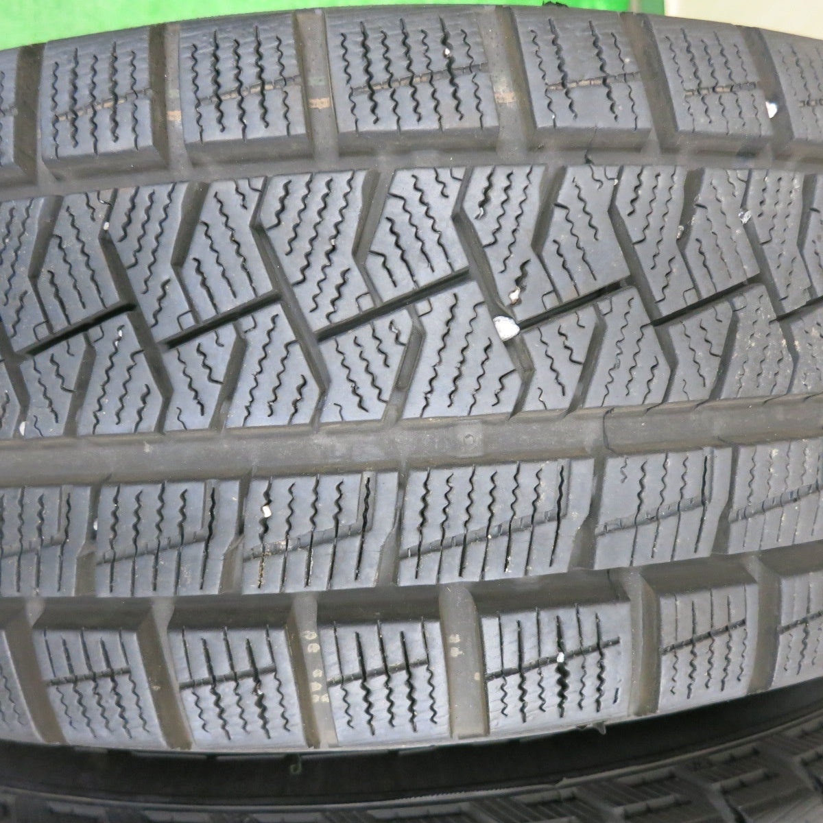 [送料無料] バリ溝！21年！キレイ！9分★スタッドレス 175/65R15 ピレリ アイスアシンメトリコ プラス TEAD テッド 15インチ PCD100/4H★4111309TNス