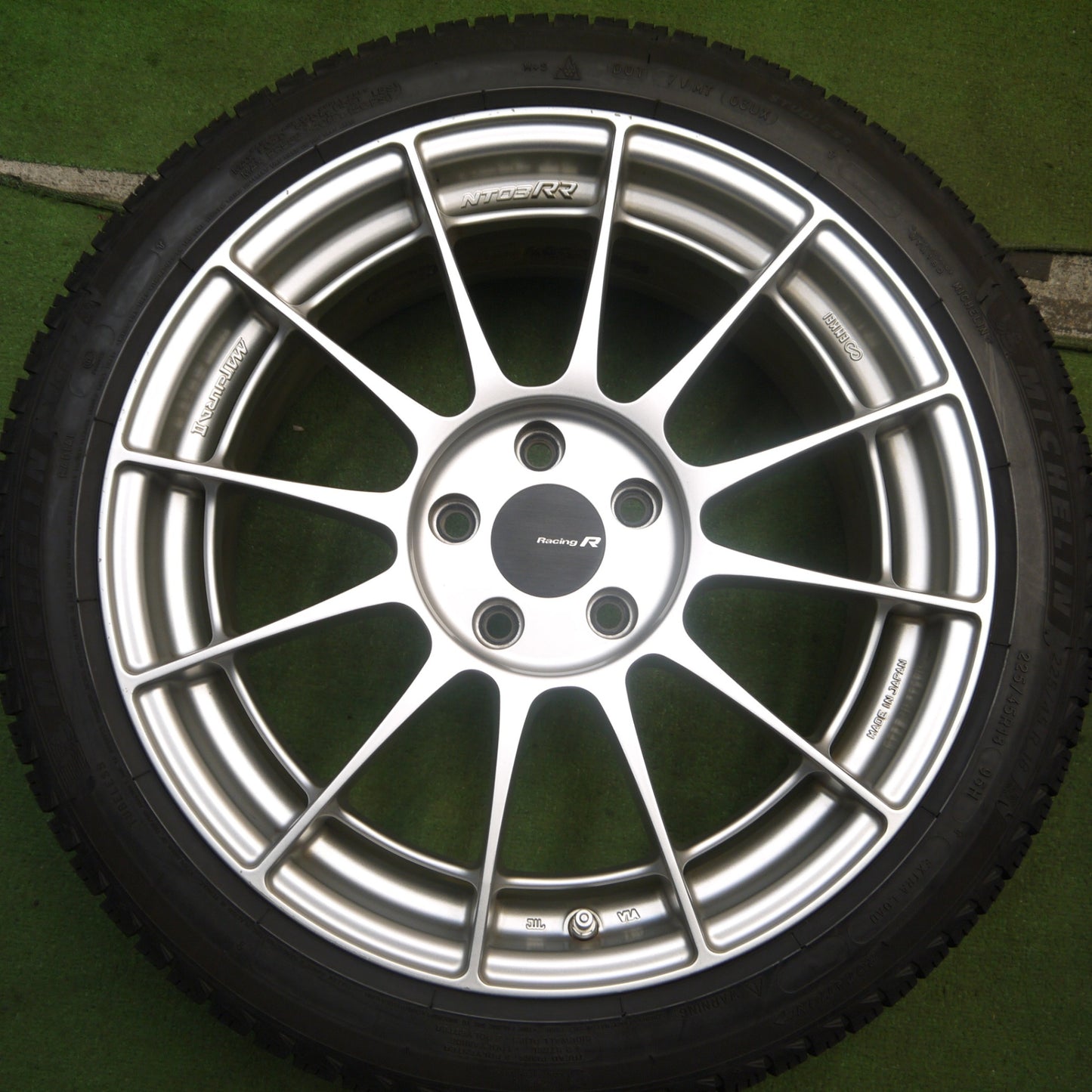 キレイ★ワーゲン 等 ENKEI NT03RR 225/45R18 スタッドレス ミシュラン X-ICE3+ エンケイ 18インチ PCD112/5H★5073003Hス