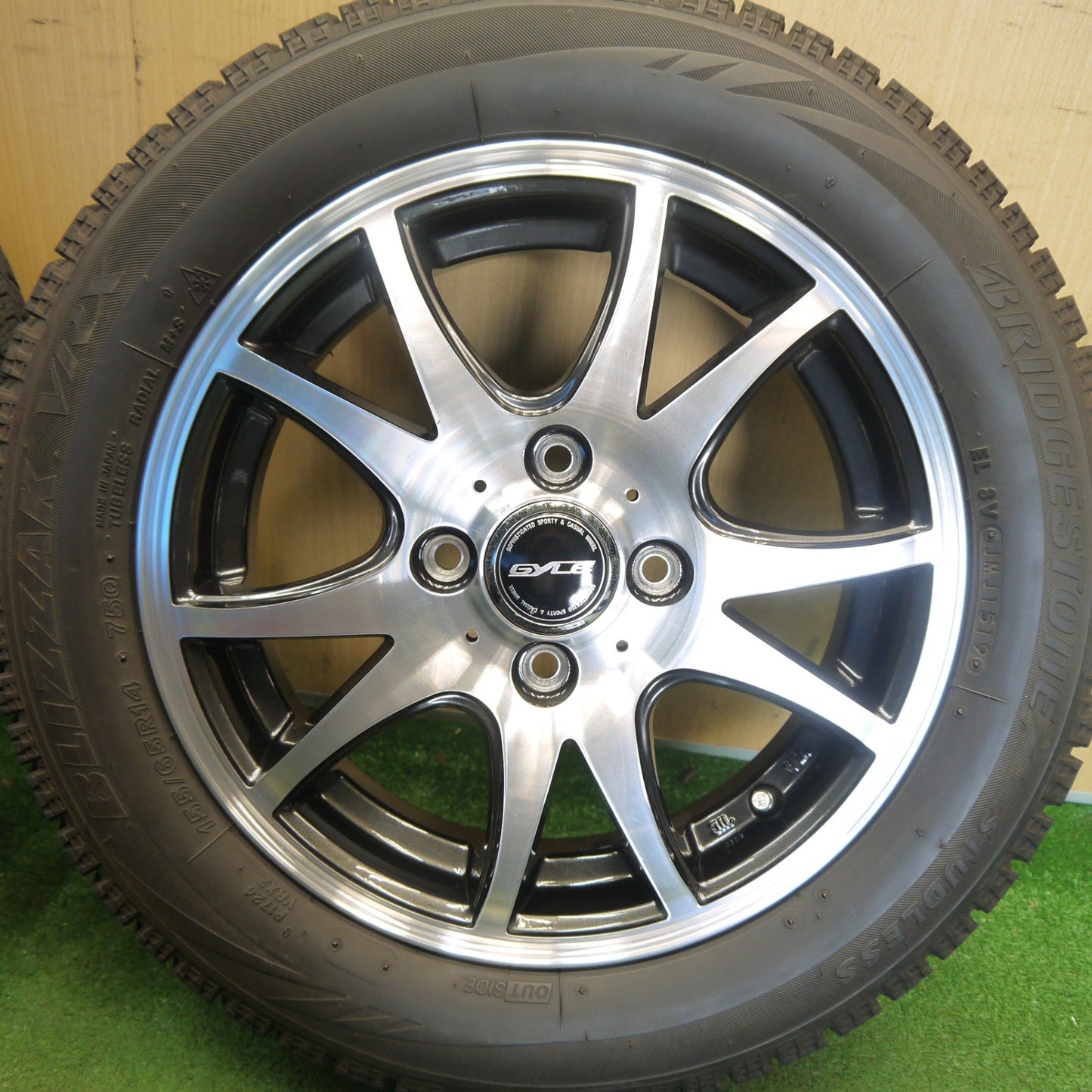 バリ溝！キレイ！9分◎スタッドレス 155/65R14 ブリヂストン ブリザック VRX GYLE ガイル 14インチ PCD100/4H◎6062304Hス