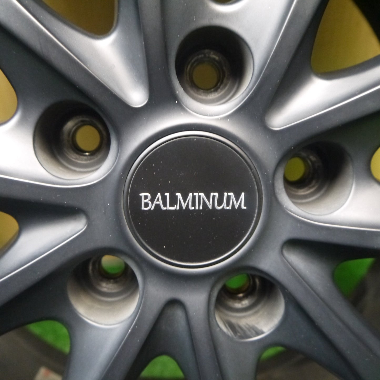 キレイ！23年★スタッドレス 205/65R16 ブリヂストン ブリザック VRX3 BALMINUM TR10 バルミナ 16インチ PCD114.3/5H★5112808Hス