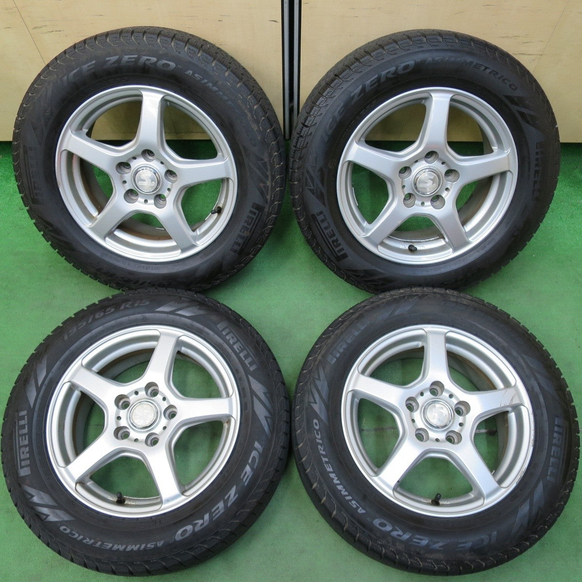 バリ溝！22年！9分★スタッドレス 195/65R15 ピレリ アイスゼロ アシンメトリコ SIBILLA GG シビラ PCD114.3/5H★4120505イス