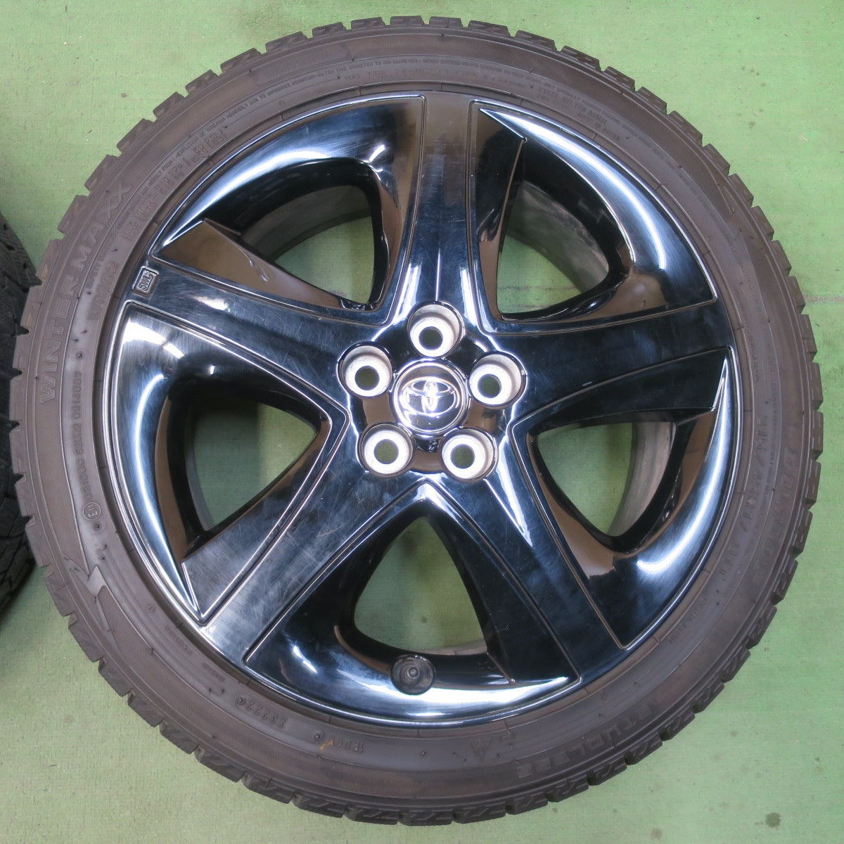 バリ溝！22年！9分★トヨタ 50系 プリウス ツーリング 純正 215/45R17 スタッドレス ダンロップ ウインターマックス WM02 17インチ PCD100/5H★6033109イス