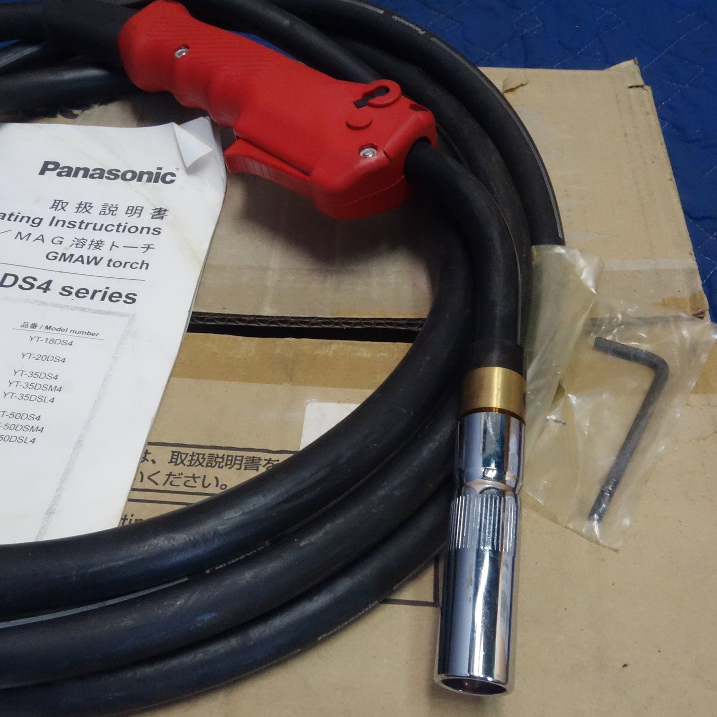 [送料無料] 未使用☆Panasonic CO2/MAG 溶接 トーチ YT-35DSM4  パナソニック YT-DS4シリーズ☆