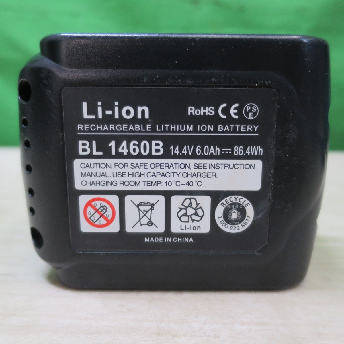 [送料無料] キレイ☆マキタ 125mm 充電式 ランダム オービット サンダ BO180D 電動 工具 研摩 研磨 機 互換バッテリー 付 BL1460B 18V makita☆