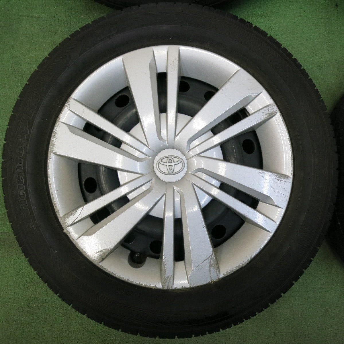 バリ溝！23年！9.5分★トヨタ ルーミー 純正 スチール 165/65R14 グッドイヤー EfficientGrip ECO hybrid 14インチ PCD100/4H★5053015SYノ