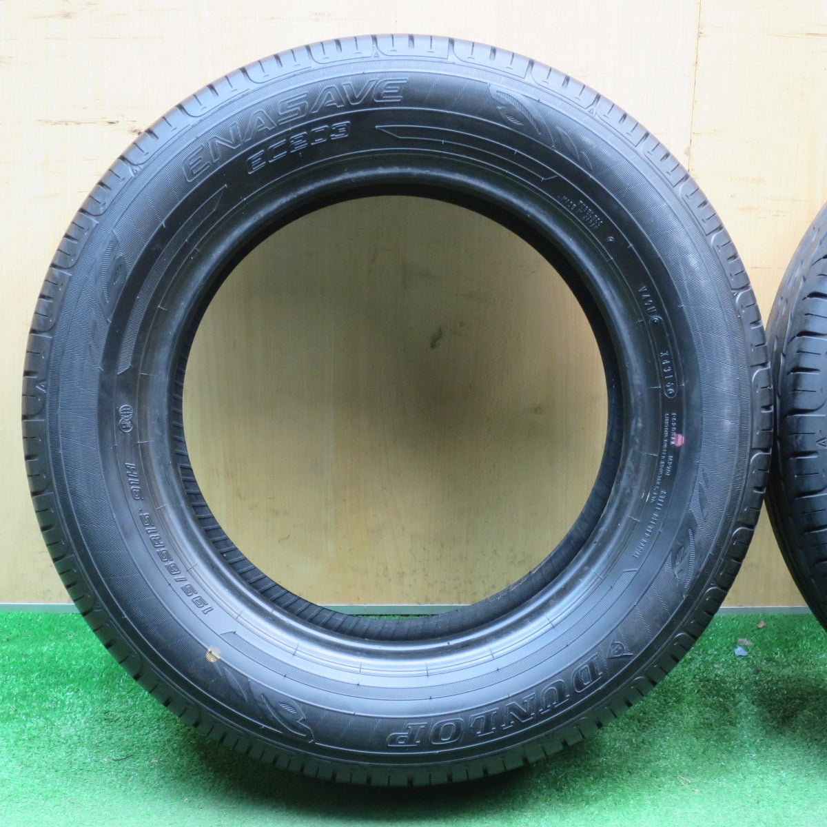 バリ溝！9.5分★195/65R15 ダンロップ エナセーブ EC203 タイヤ 15インチ ノア ヴォクシー ステップワゴン プリウス カローラ 等★6021011NJノタ