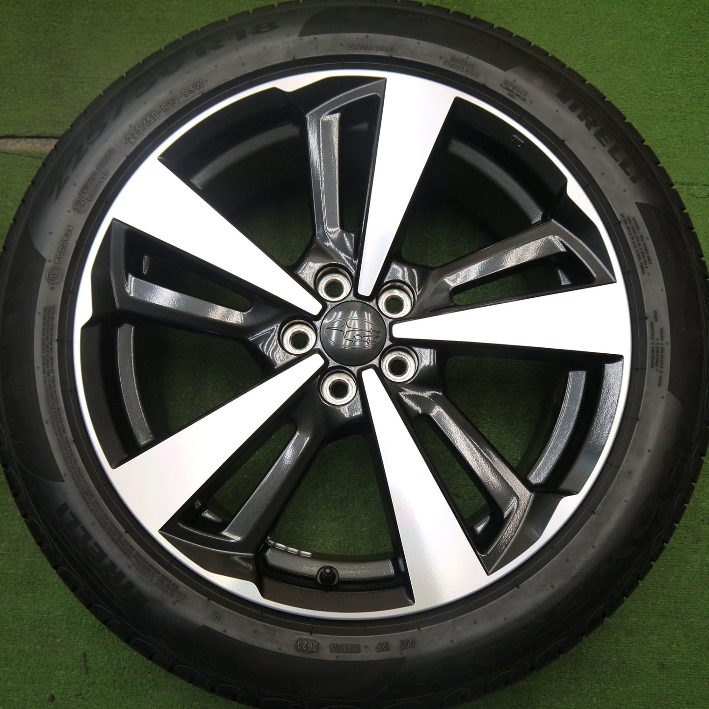 [送料無料] バリ溝！23年！キレイ！8.5分★スバル インプレッサ スポーツ 純正 225/50R18 ピレリ POWERGY パワジー 18インチ PCD100/5H★5040706Hノ