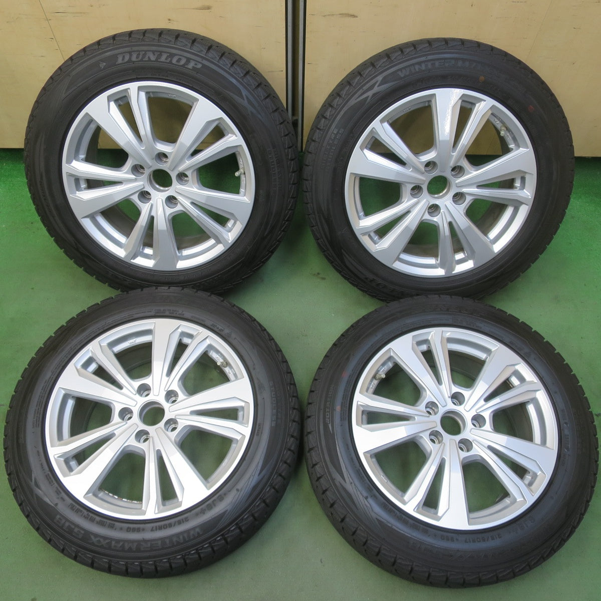 センサー付き！バリ溝！22年！9.5分◎スタッドレス 215/60R17 ダンロップ ウインターマックス SJ8 + smartline 365 スマートライン 17インチ PCD114.3/5H◎6081705イス