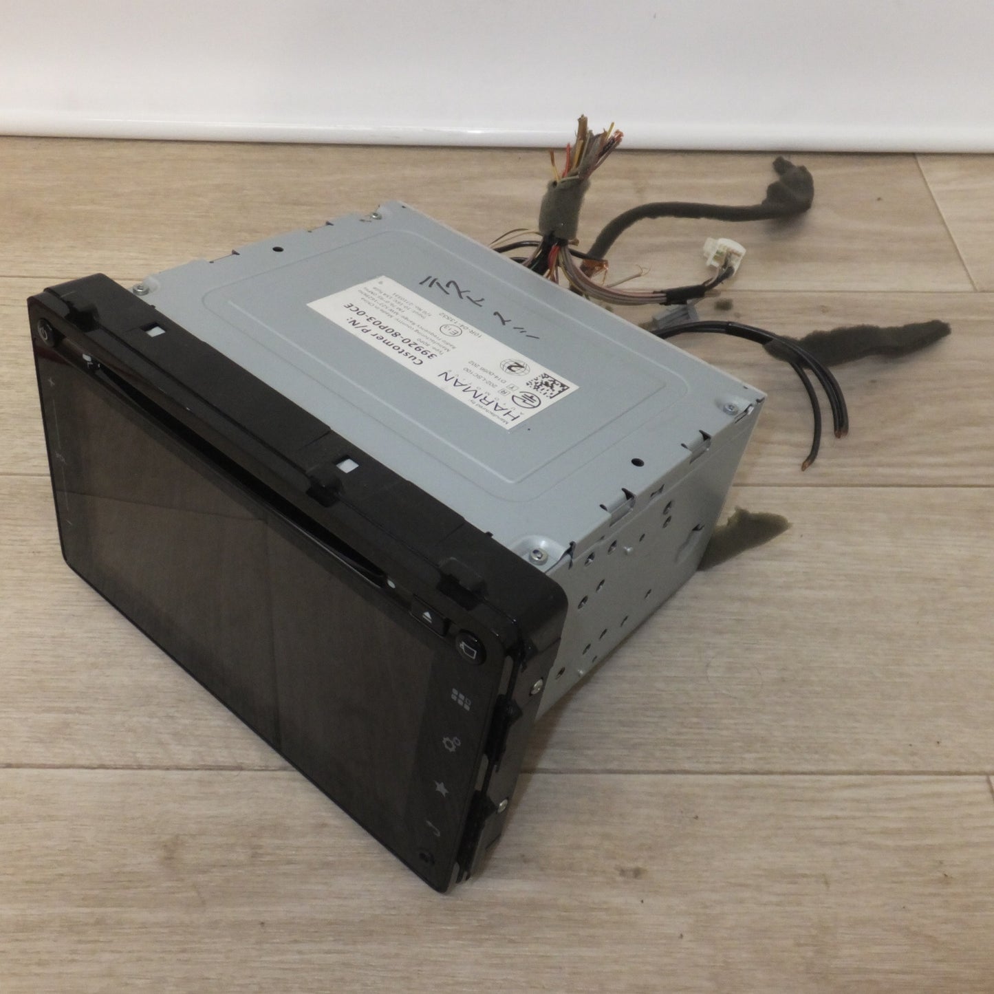 [送料無料] 現状品★HARMAN製 スズキ 純正 メモリーナビゲーション 80P0 39920-80P03-0CE[16]★