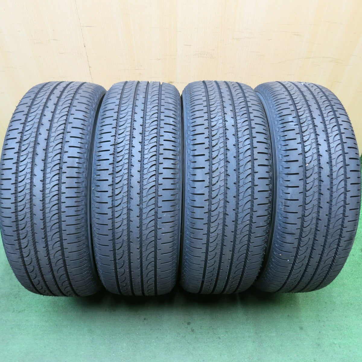 新車外し！24年★三菱 デリカ D:5 純正 225/55R18 ヨコハマ ジオランダー SUV G055 G055E 18インチ D5 PCD114.3/5H★5092005HAノ