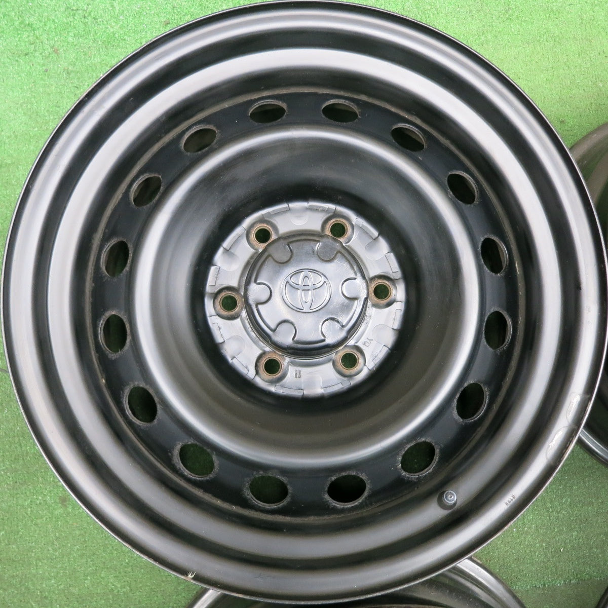 送料無料* 4本価格☆トヨタ FJクルーザー 純正 スチール ホイール 17