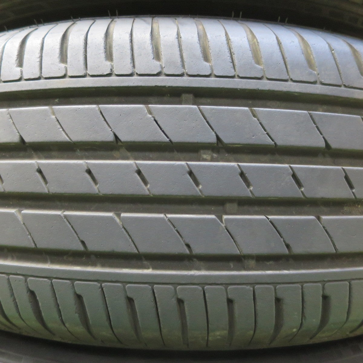 バリ溝！23年！キレイ！8.5分★215/65R16 ジーテックス ZT6000 eco G521 Verthandi ヴェルサンディ ヴェルザンディ 16インチ PCD114.3/5H★5052910イノ