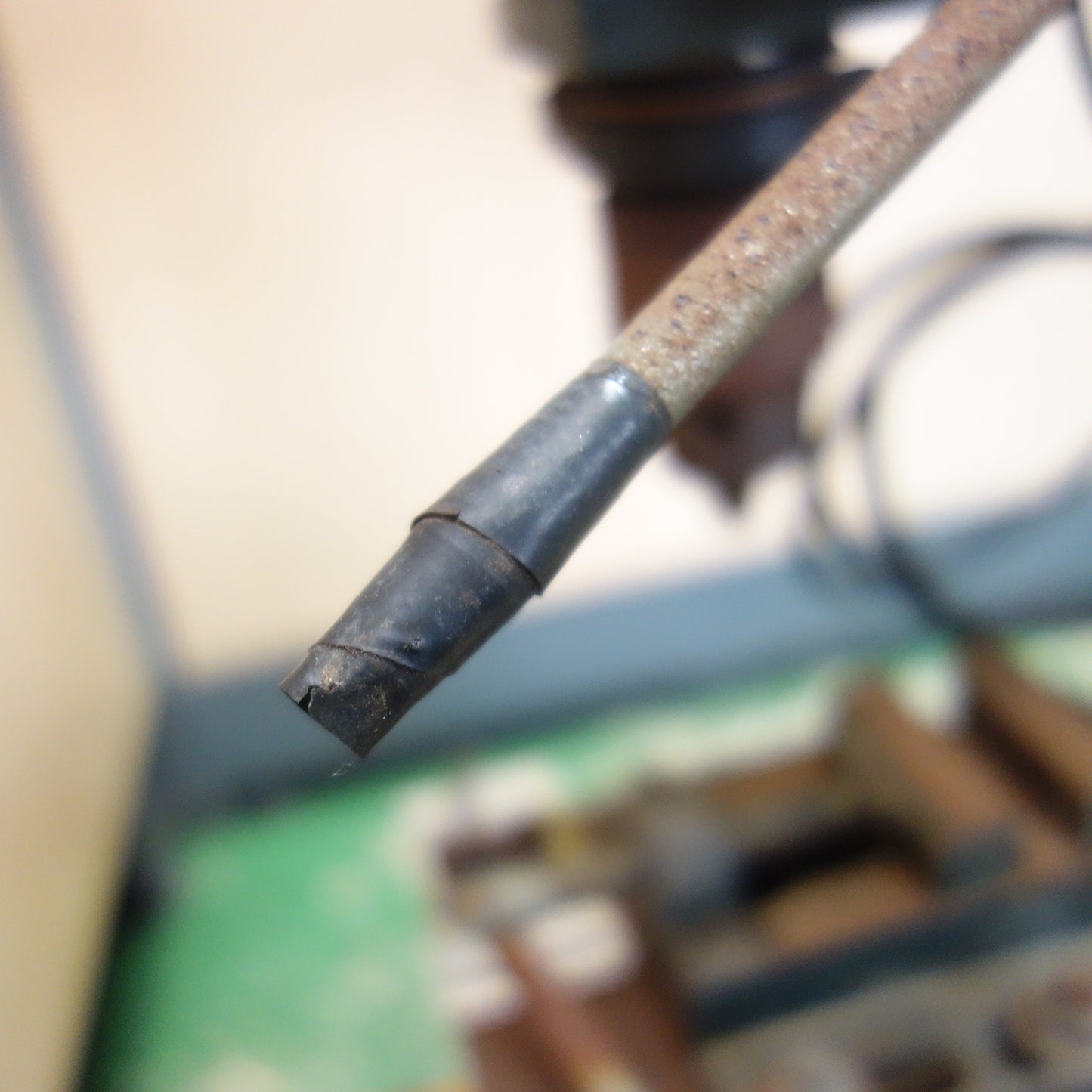 [送料無料] ☆アークランドサカモト GREAT TOOL 卓上 ボール盤 GTTB-13SP バイス付き チャック径 13mm 5段階変速 ドリルプレス 電動 工具☆