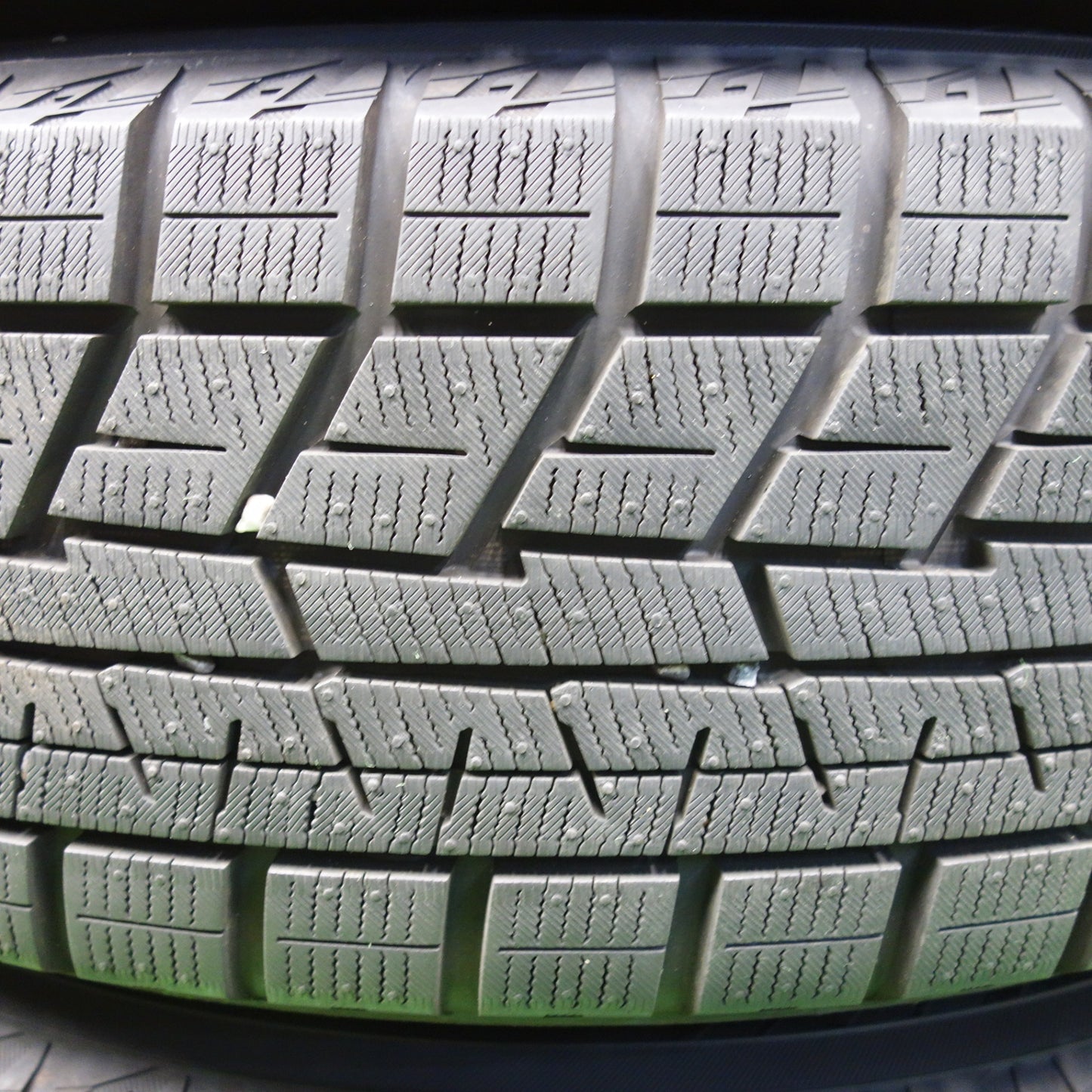 バリ溝！24年！ほぼ10分★スタッドレス 205/60R16 ヨコハマ アイスガード iG60 dP devotion デボーション 16インチ PCD114.3/5H★5121001KTス