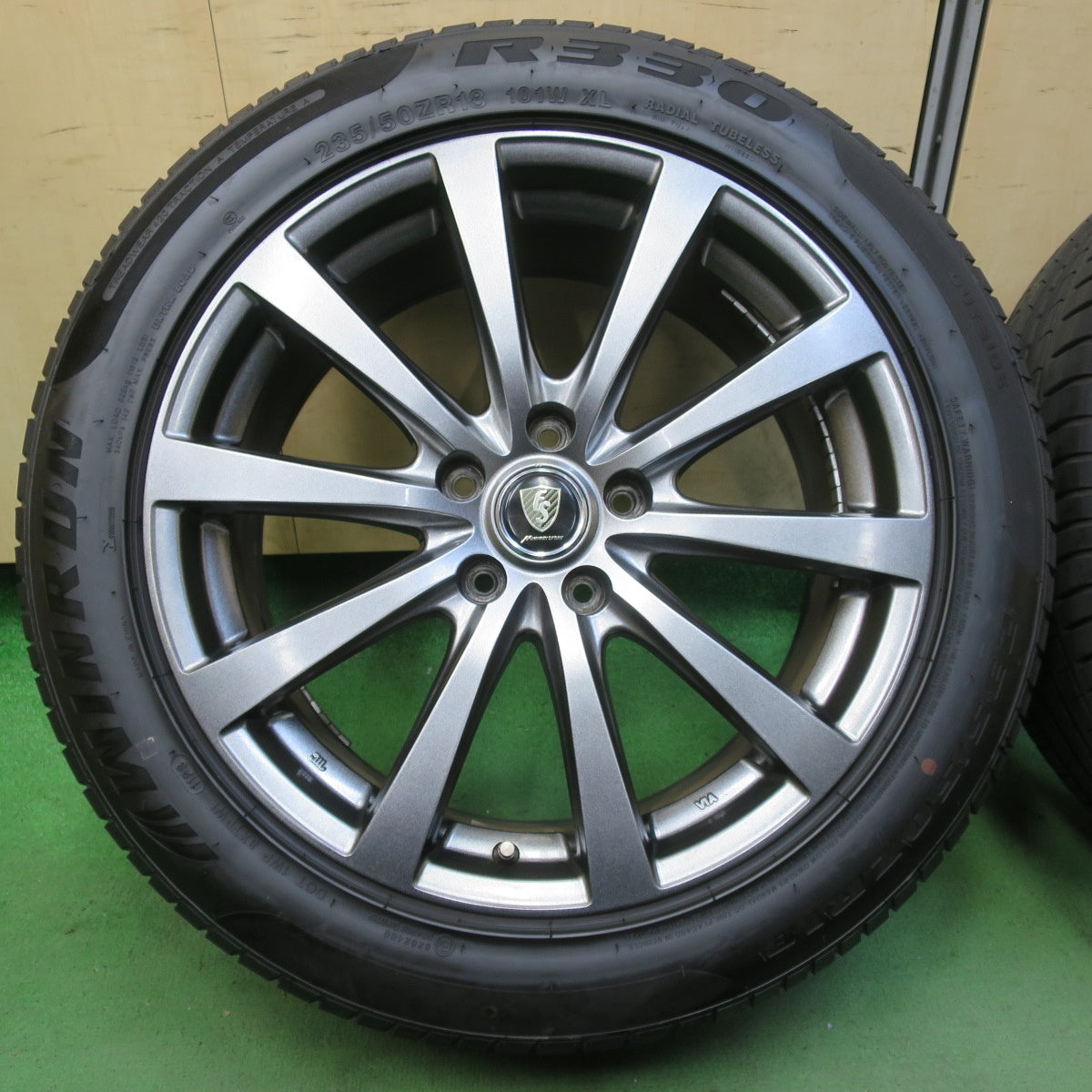 バリ溝！23年！キレイ！ほぼ10分★235/50R18 ウィンラン R330 MANARAY SPORT マナレイ スポーツ 18インチ PCD114.3/5H★5052905イノ