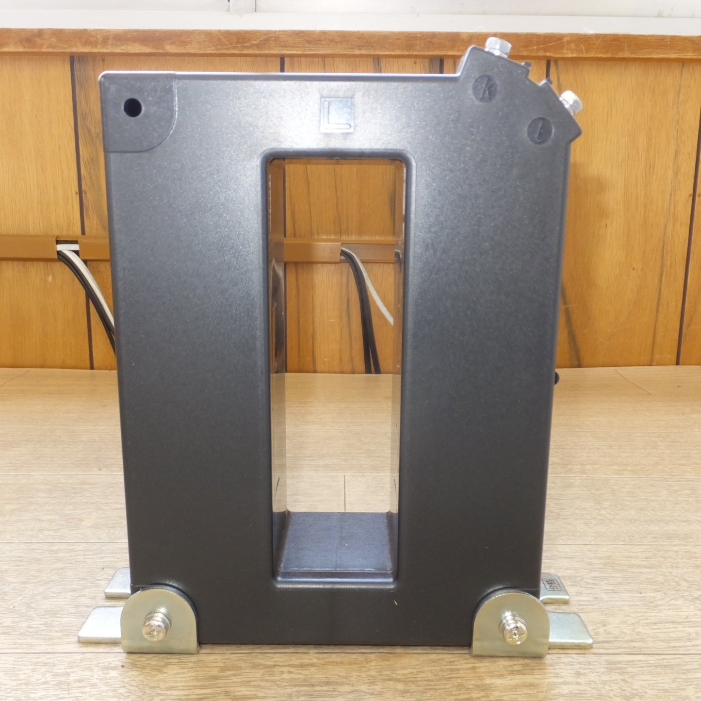 ●複数在庫有●[送料無料] 未使用★三菱電機 MITSUBISHI 電力管理用計器 CURRENT TRANSFORMER CW-40LM　RATIO 2500/5A★