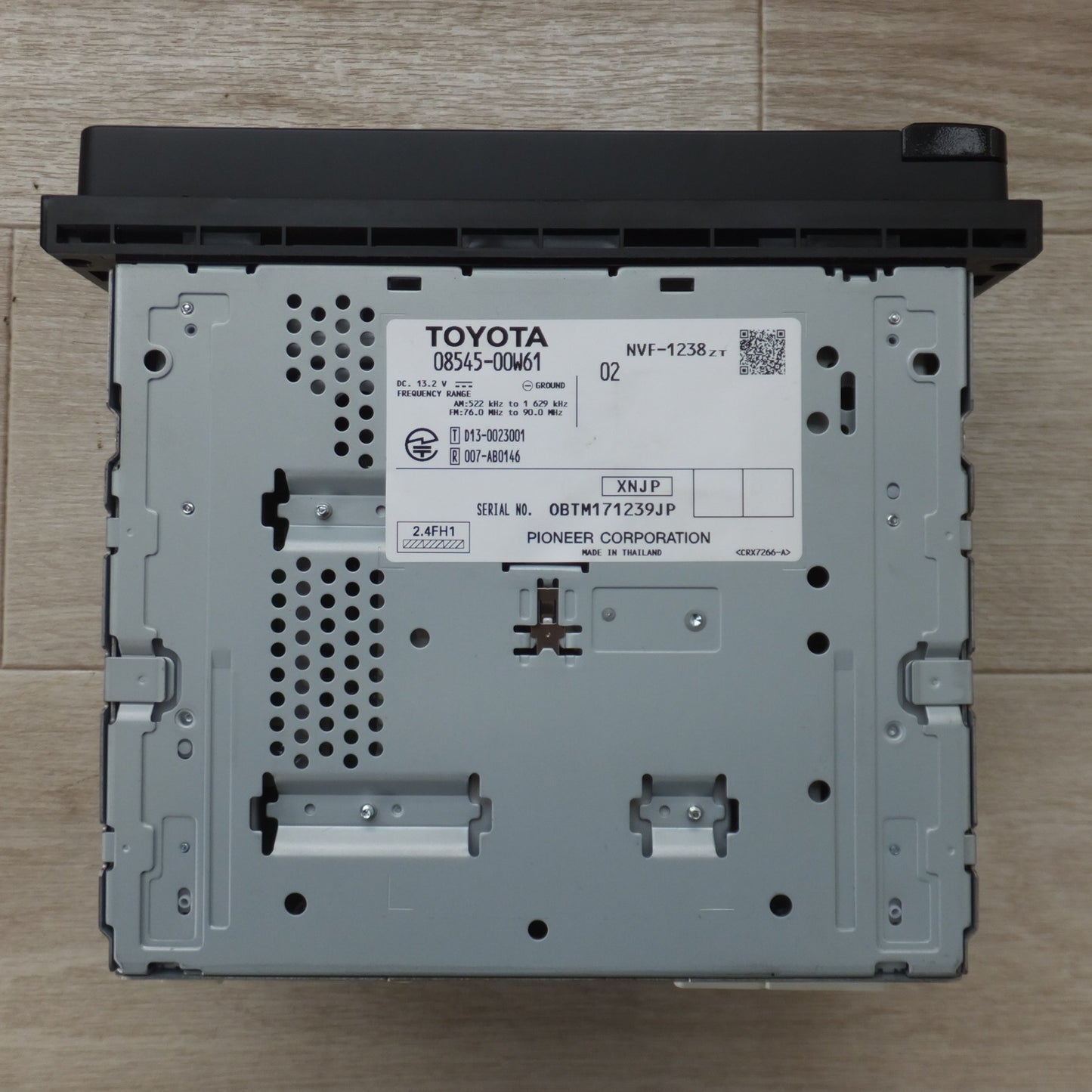 [送料無料] キレイ★パイオニア製 トヨタ TOYOTA 純正 SDナビゲーション 08545-00W61 NSCP-W64　本体のみ★