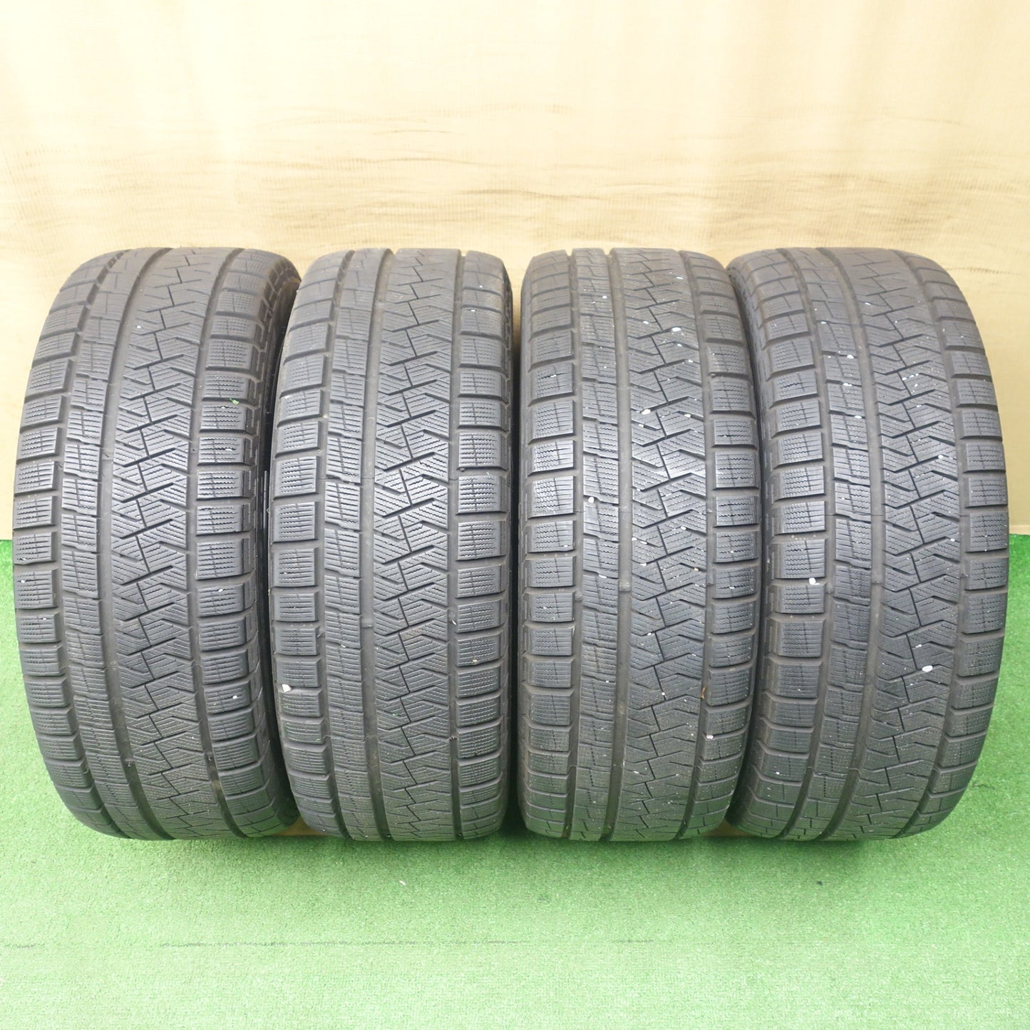 バリ溝！9.5分★プジョー 3008 EUROTECH GAYA SOLI 225/45R17 スタッドレス ピレリ アイスアシンメトリコ プラス ユーロテック ガヤ ソリ 17インチ PCD108/5H★6020803KTス