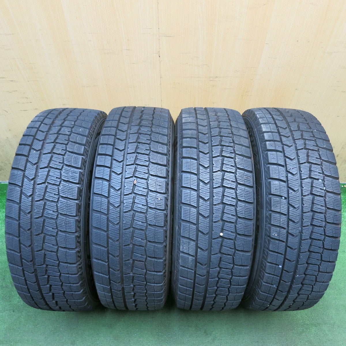 バリ溝！23年！9.5分以上◎スタッドレス 205/60R16 ダンロップ ウインターマックス WM02 PRD 社外 アルミ 16インチ PCD114.3/5H◎6090301HAス