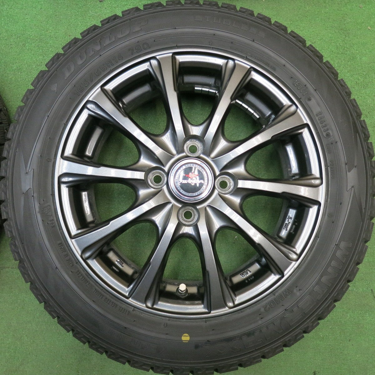 バリ溝！24年！キレイ！ほぼ10分★スタッドレス 165/65R14 ダンロップ ウインターマックス WM02 AIRNOVA エアノヴァ 14インチ PCD100/4H★6032805HAス