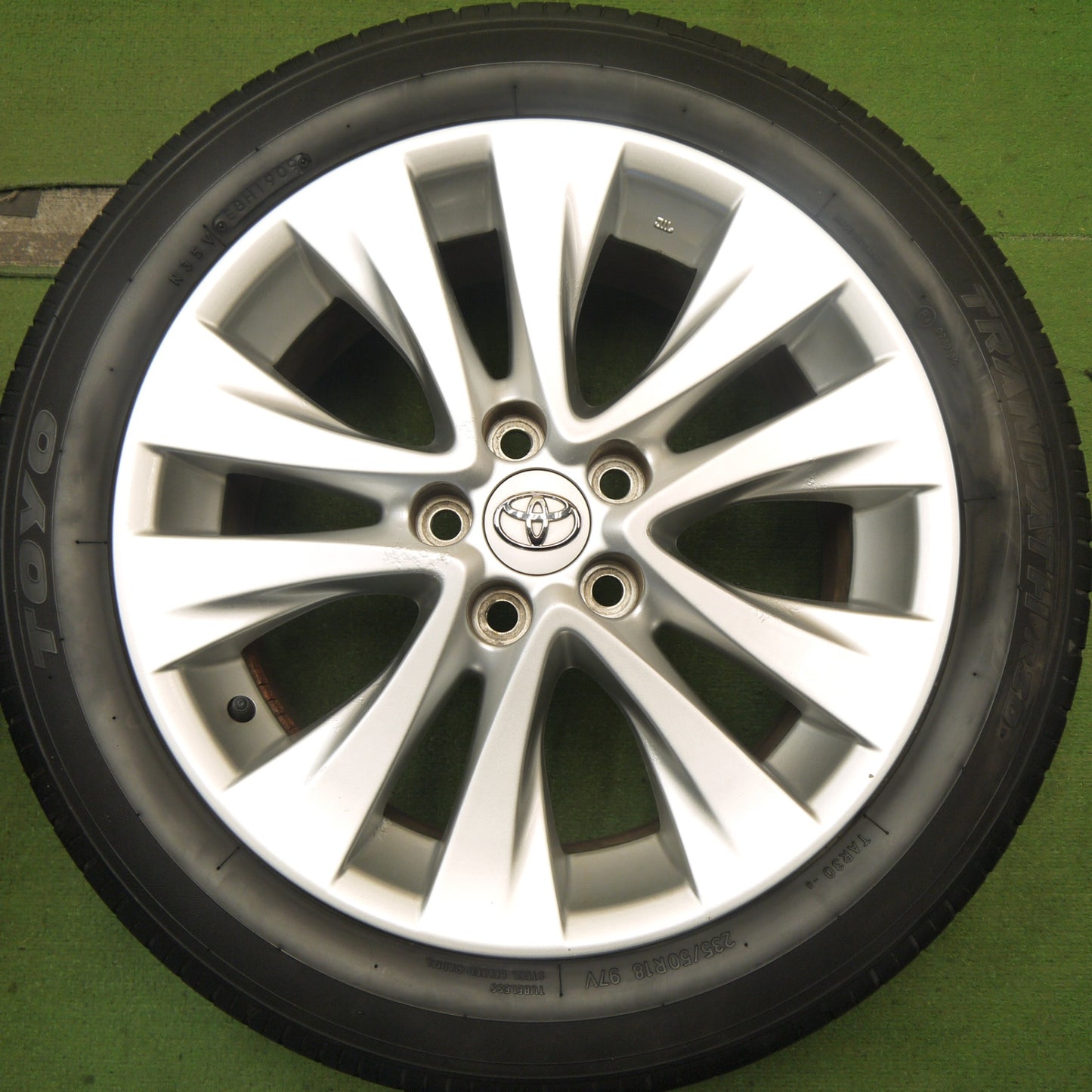 4本価格★トヨタ 20系 アルファード ヴェルファイア 純正 235/50R18 トーヨー トランパス R30 18インチ PCD114.3/5H★5071605Hノ