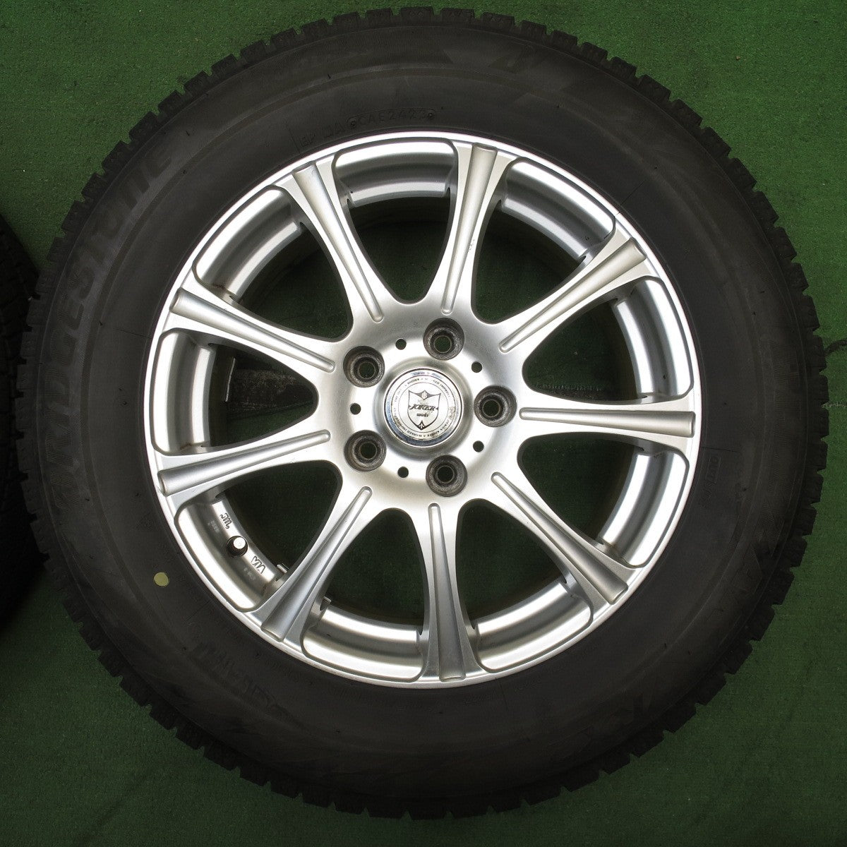 4本価格！23年★スタッドレス 205/65R16 ブリヂストン ブリザック VRX2 JOKER ジョーカー 16インチ PCD114.3/5H★5071002NJス