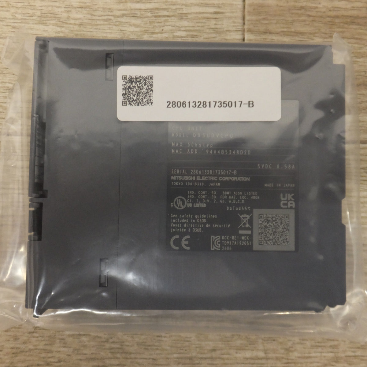 未使用★三菱 MITSUBISHI シーケンサ CPUユニット MELSEC-Q Q03UDVCPU(C)★