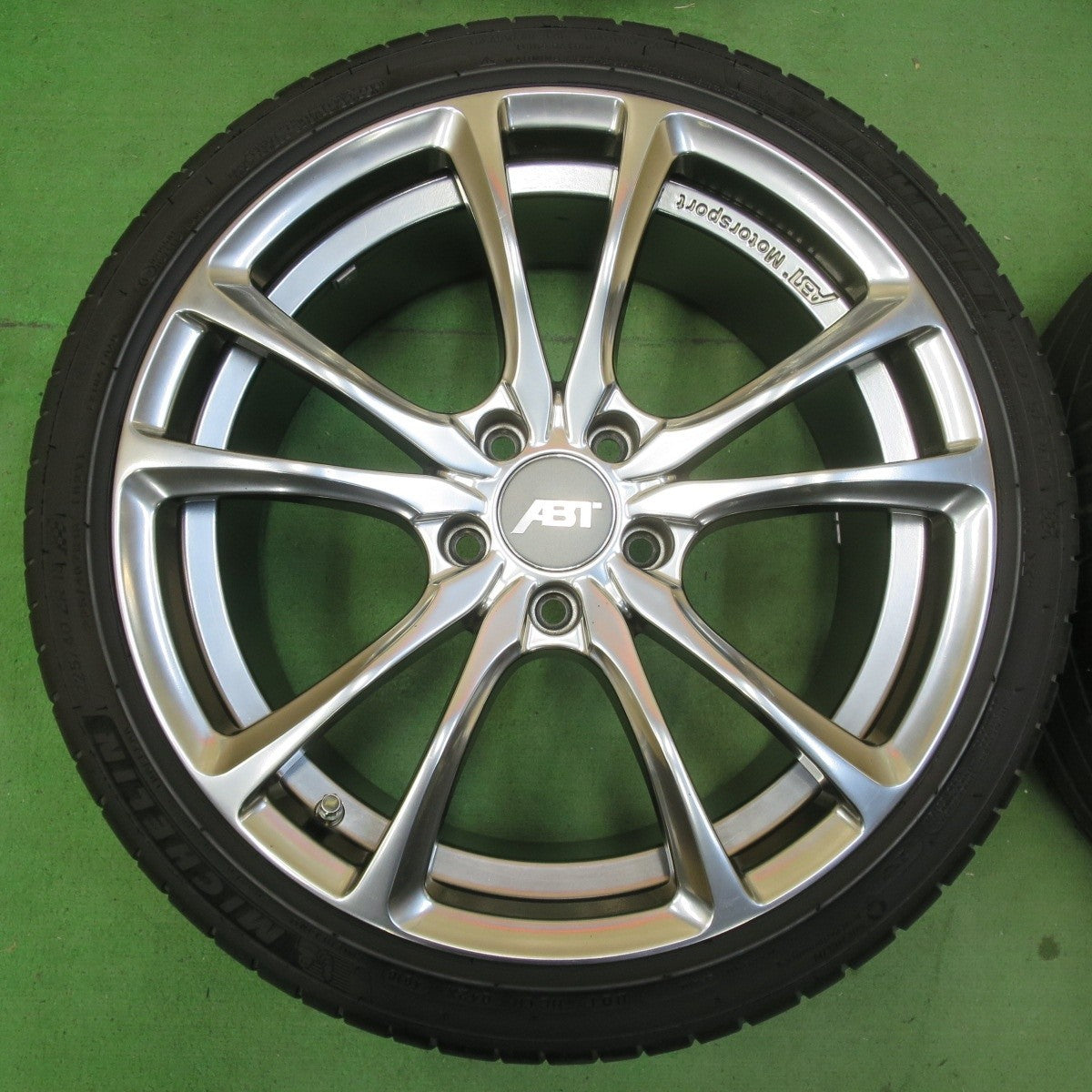キレイ★ワーゲン ゴルフ等 ABT Motorsport ER-C 225/40R18 ミシュラン パイロットスポーツ4 アプト PCD112/5H★5040605IMノ