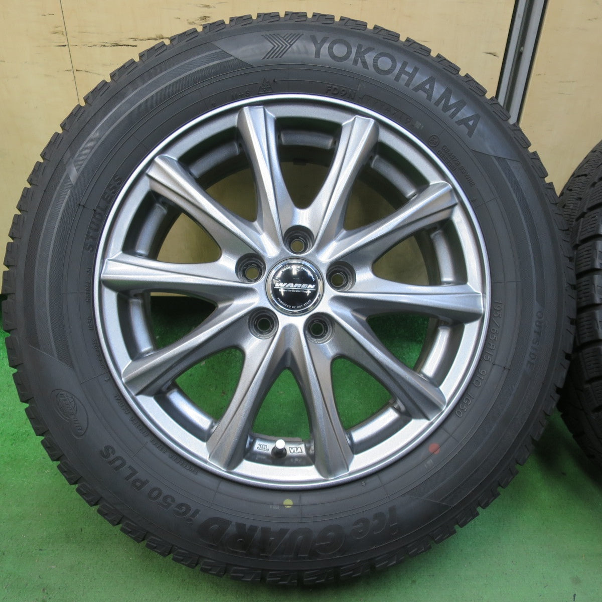 バリ溝！9.5分★プリウス 等 195/65R15 スタッドレス ヨコハマ アイスガード iG50 プラス WAREN ヴァーレン 15インチ PCD100/5H★5062907イス