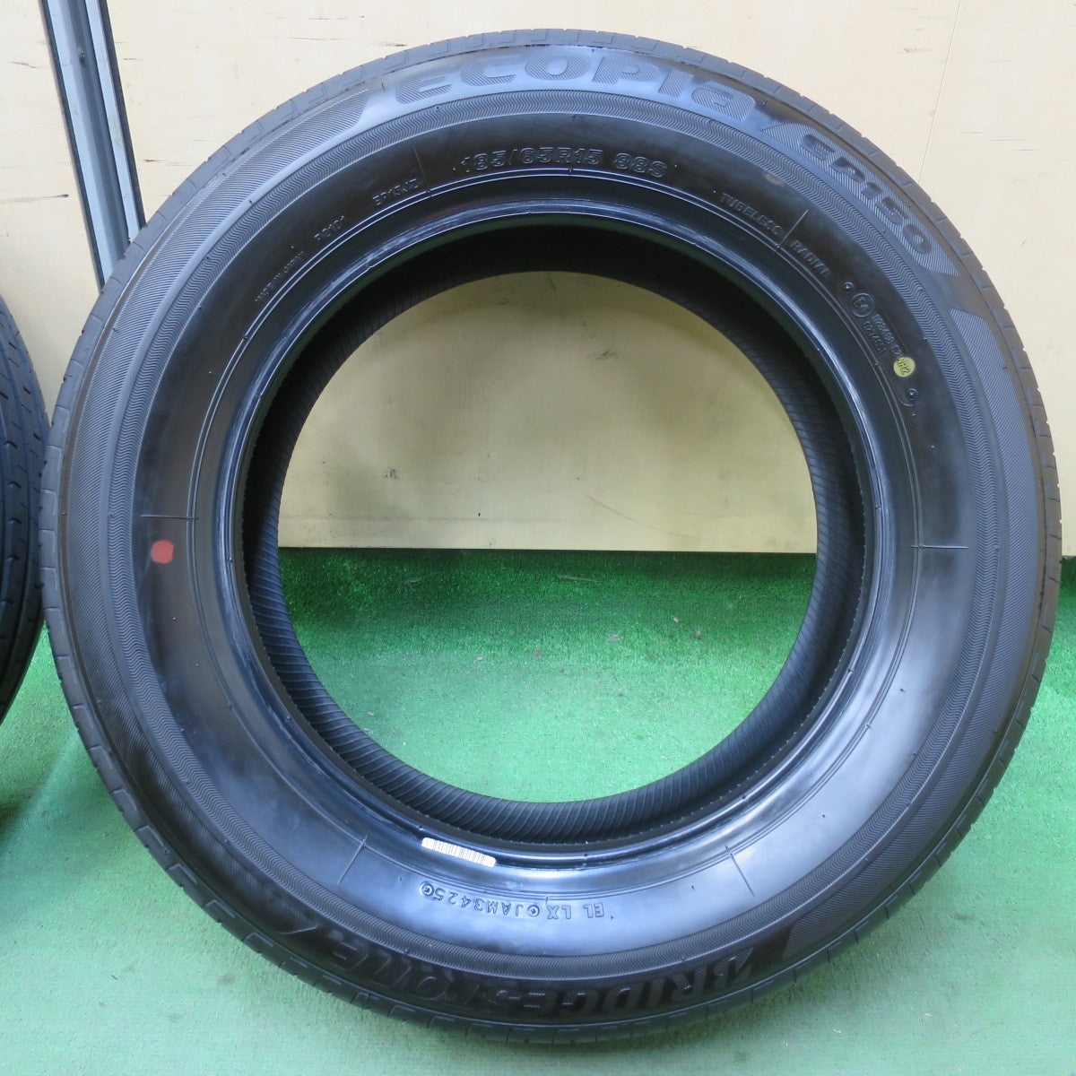 バリ溝！25年！9分★185/65R15 ブリヂストン エコピア EP150 タイヤ 15インチ シエンタ アクア フリード ヤリス プリウス ノート ティーダ 等★5121006イノタ