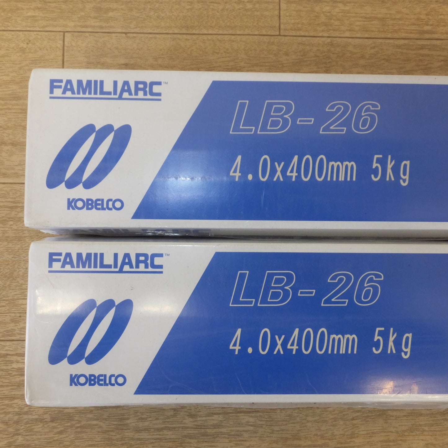 [送料無料] 未使用★神戸製鋼 KOBELCO 溶接棒 FAMILIARC LB-26 4.0×400mm 5kg 2箱 セット★