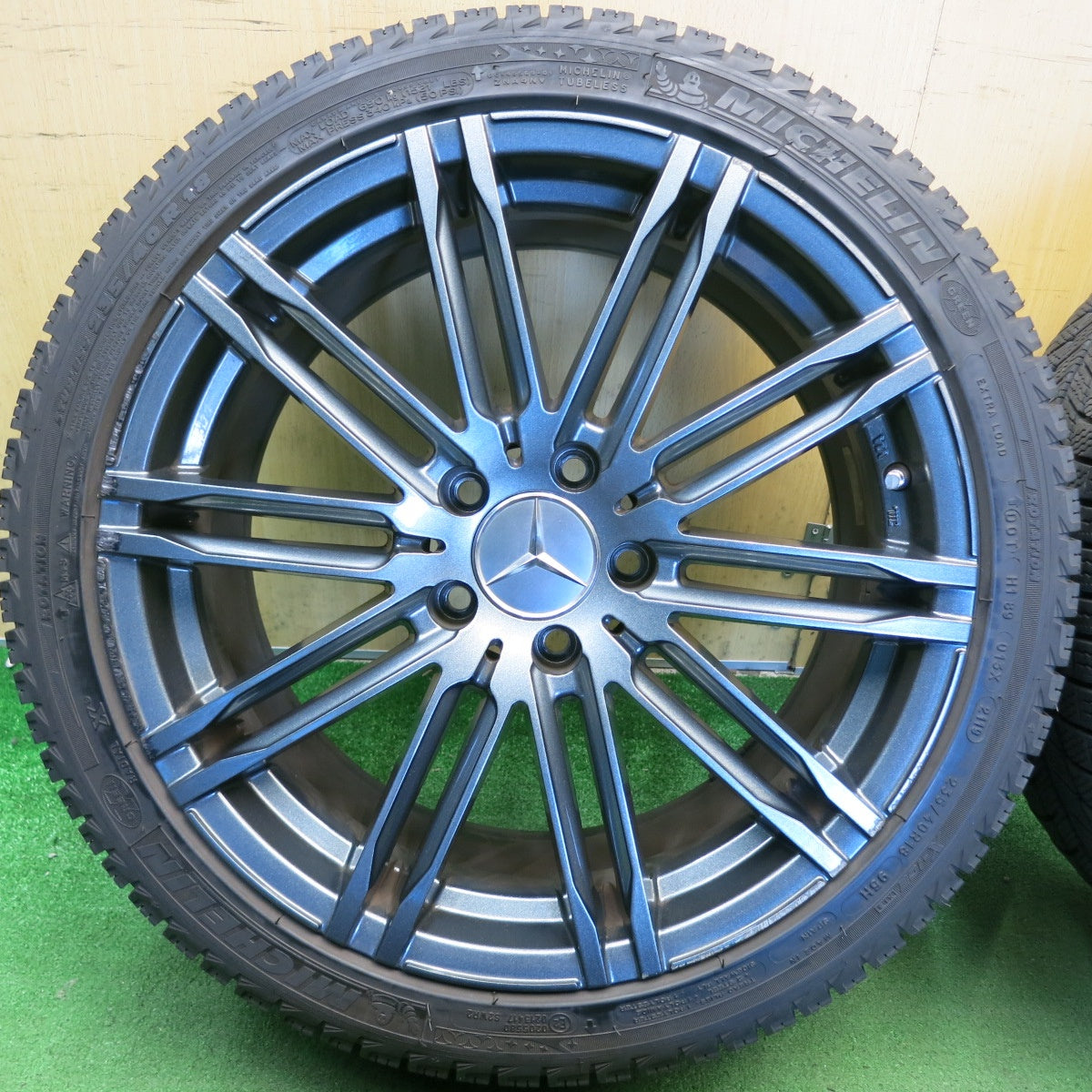 4本価格◎ベンツ 等 235/40R18 スタッドレス ミシュラン X-ICE XI3 社外 アルミ 18インチ PCD112/5H◎6081405HAス