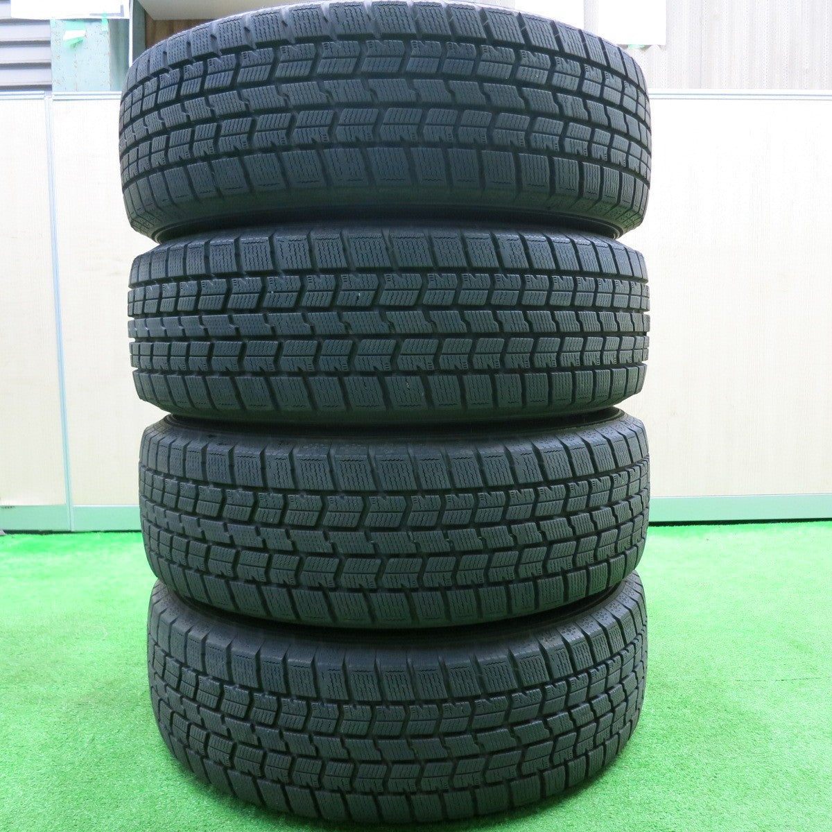 [送料無料] バリ溝！21年！キレイ！9分★スタッドレス 195/65R16 グッドイヤー アイスナビ7 VELVA CHARGE ヴェルヴァ 16インチ PCD100/4H★4100204HAス