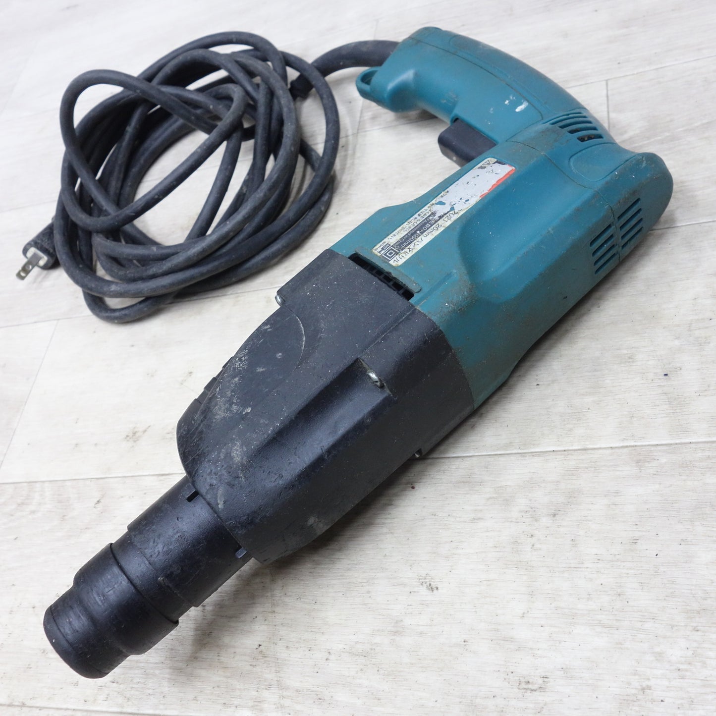 [送料無料] ◆マキタ 20mm ハンマドリル HR2021 電動 工具 ハンマードリル makita コード式◆
