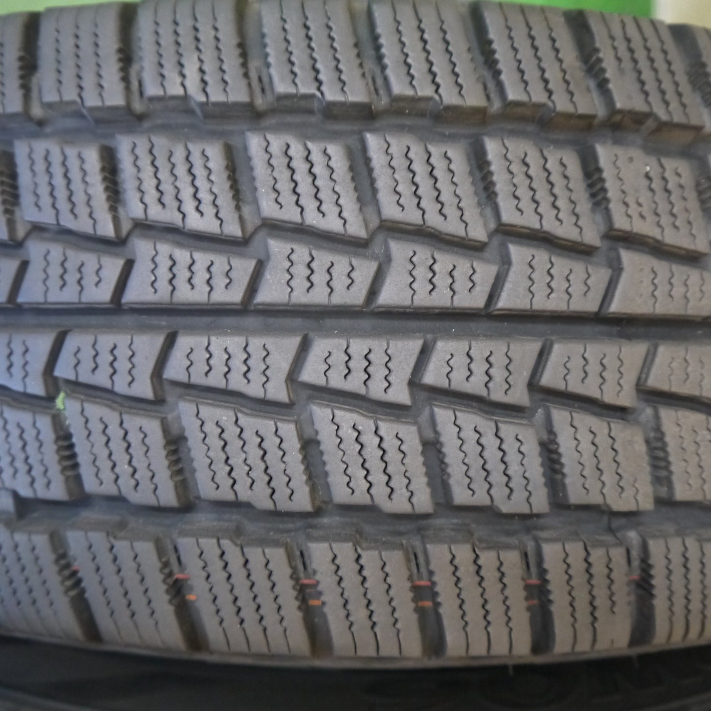 バリ溝！22年！キレイ！9.5分★スタッドレス 195/80R15 107/105L ハンコック ウインター RW06 DAYTONA デイトナ スチール 15インチ PCD139.7/6H★6060302Hス