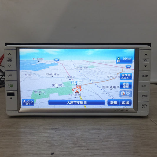 [送料無料] 現状品★クラリオン製 ダイハツ 純正 カーナビ メモリーナビ NSZC-W61-W 08545-K9062[48]★