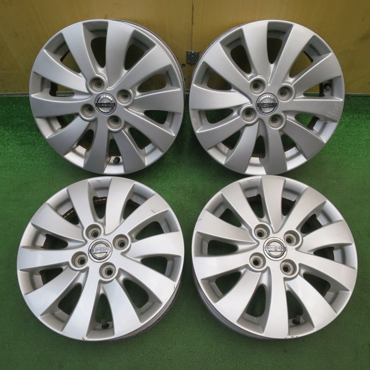 4本価格◎日産 MG33S モコ 純正 ホイール 14インチ MOCO 14×4.5J PCD100/4H◎6071702NJホ