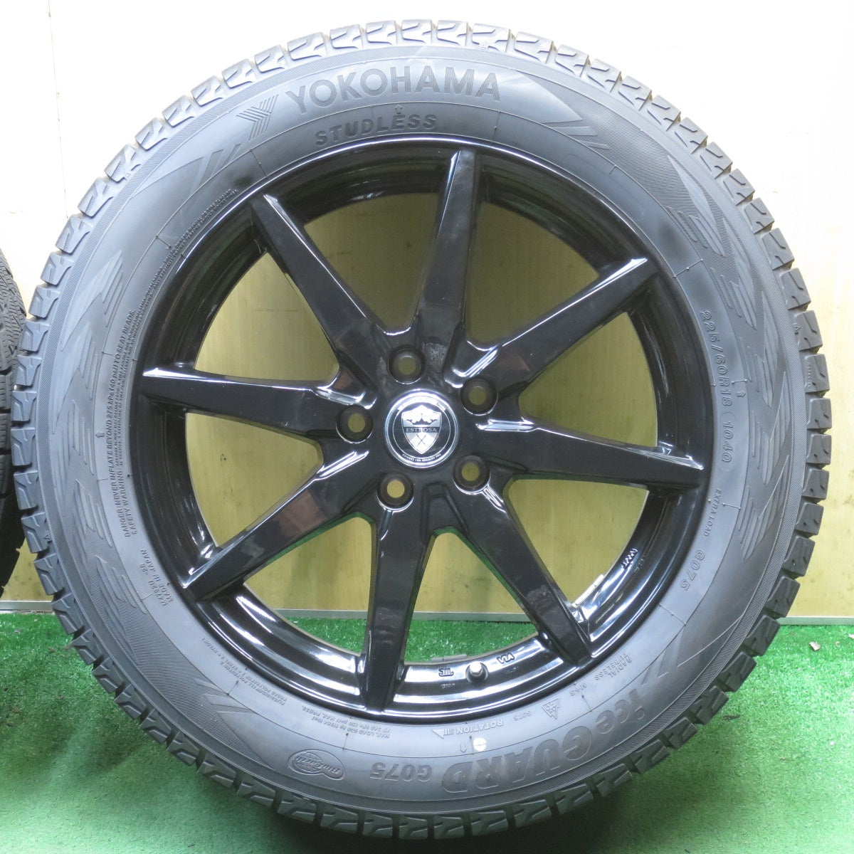バリ溝！24年！キレイ！9.5分◎スタッドレス 225/60R18 ヨコハマ アイスガード G075 ESTROSA EST-8S エステローザ 18インチ PCD114.3/5H◎6100904NJス