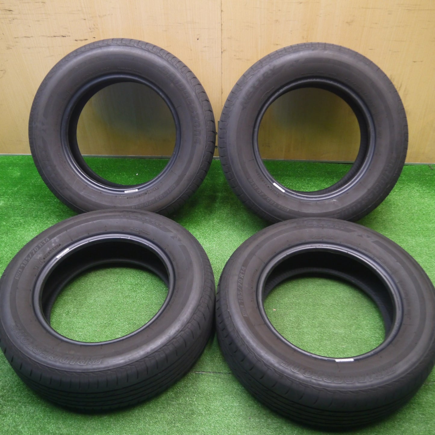 [送料無料] 4本価格！21年★185/70R14 ブリヂストン ネクストリー エコピア タイヤ 14インチ ノート フリード 等★4092410Hノタ