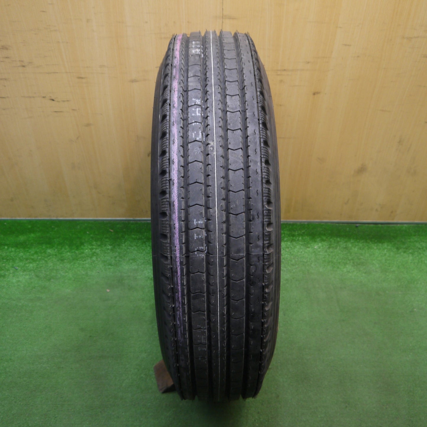 未使用！1本★トラック タイヤ 225/90R17.5 127/125L ブリヂストン R115 17.5インチ★6030303Hノタ