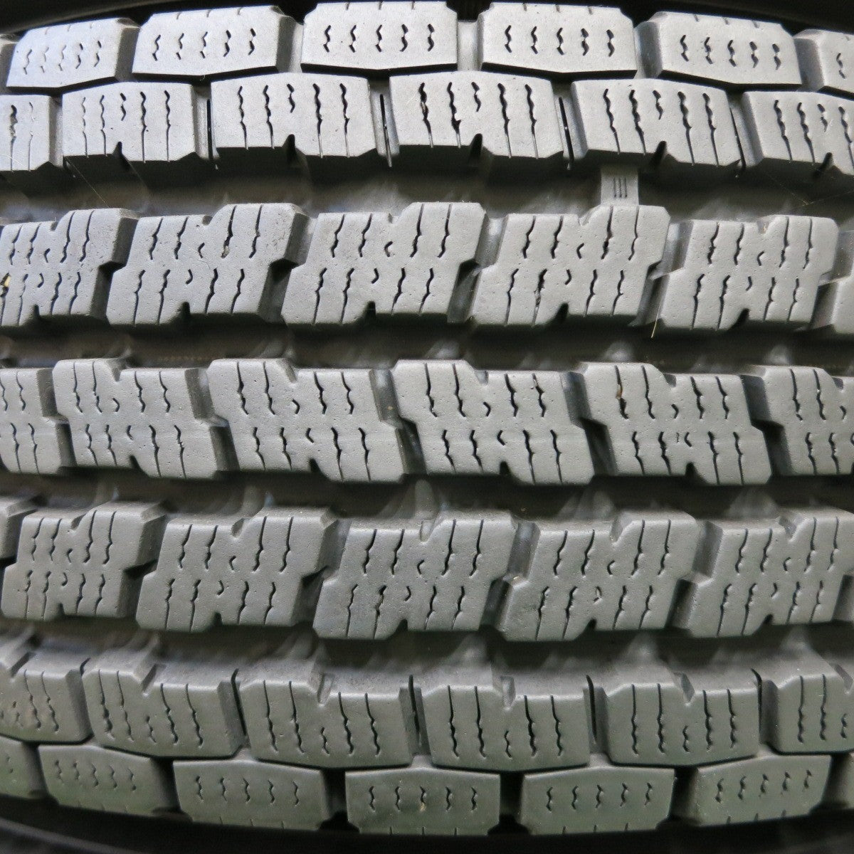 *送料無料* バリ溝！キレイ！9.5分★スタッドレス 165/80R13 90/88N ヨコハマ アイスガード iG91 JOKER ジョーカー 13インチ PCD100/4H★4052403イス