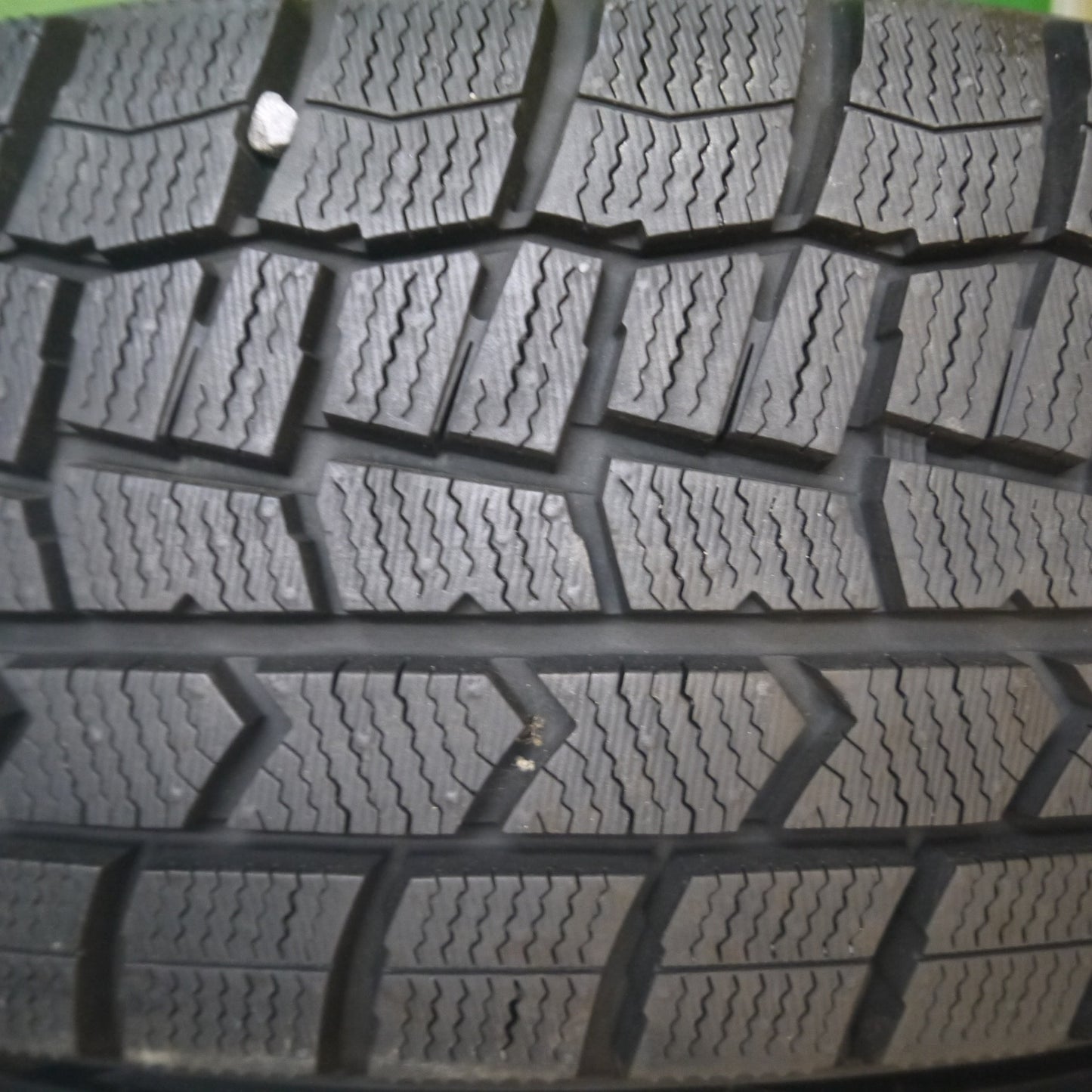 [送料無料] バリ溝！22年！ほぼ10分★スタッドレス 185/65R15 ダンロップ ウインターマックス WM02 RiZLEY ライツレー 15インチ PCD100/4H★5020408Hス