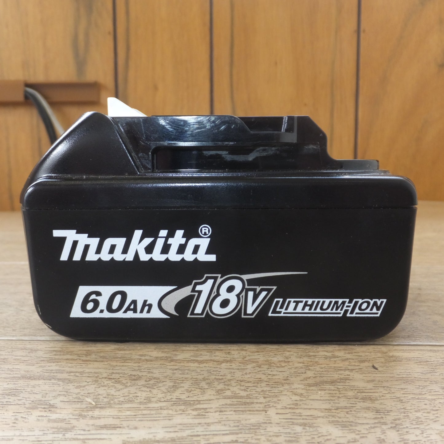 [送料無料] 美品★マキタ makita バッテリ BL1860B　DC18V 6.0Ah 108Wh Li-ion20　雪マーク(3)★